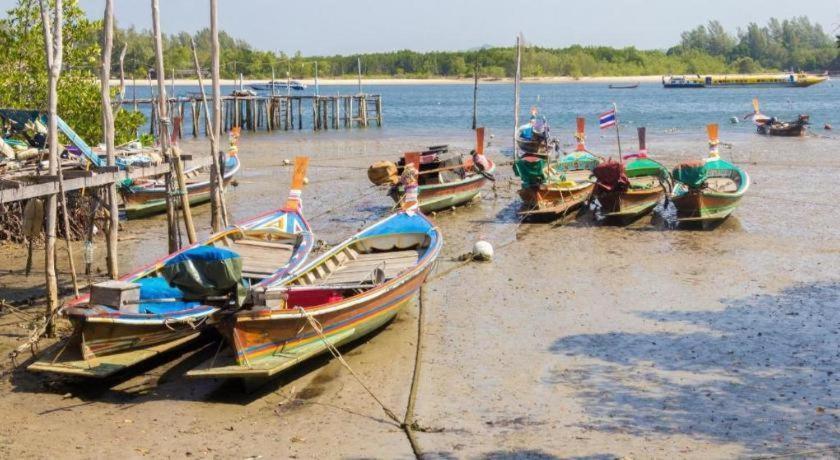 Peacock Hostel Ko Lanta Εξωτερικό φωτογραφία
