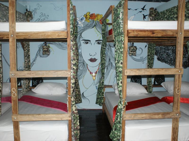 Peacock Hostel Ko Lanta Εξωτερικό φωτογραφία