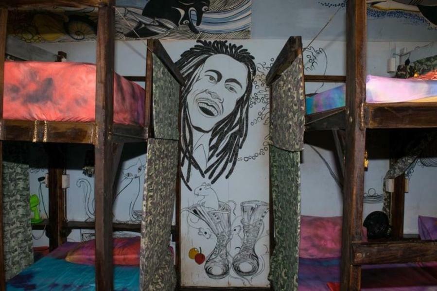 Peacock Hostel Ko Lanta Εξωτερικό φωτογραφία